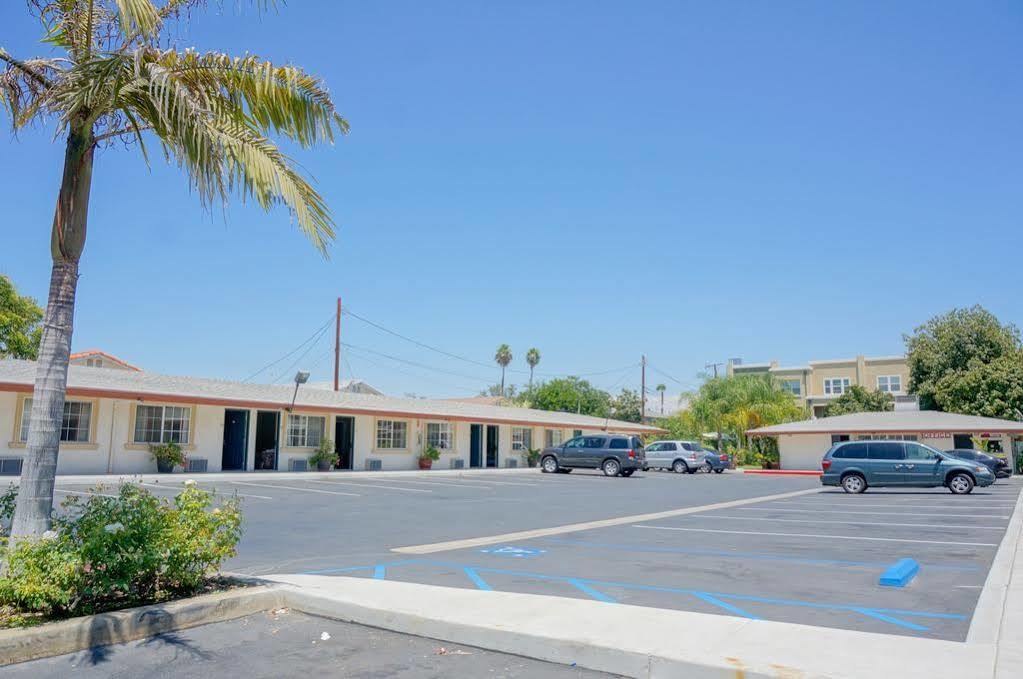 Harbor Motel Anaheim Exterior photo